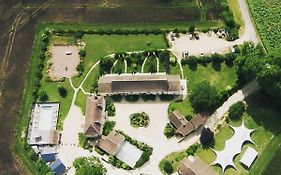 Domaine De La Rimbertiere